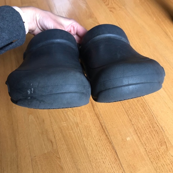 Crocs clogs shoes Bistro Work SLIP RESISTANT BLACK crocodile slides Mens size 11 main image 5
